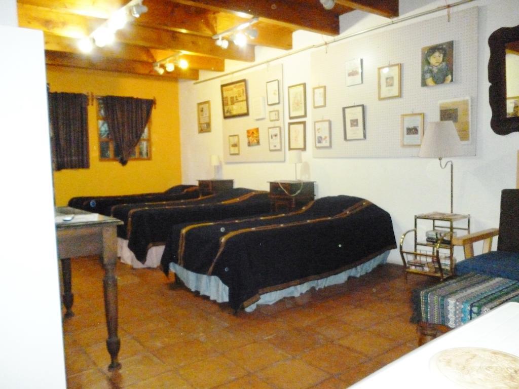 Posada Los Encuentros Panajachel Habitación foto