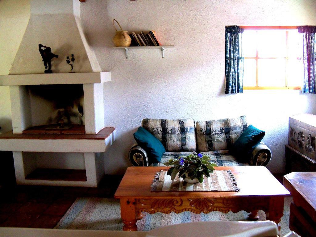 Posada Los Encuentros Panajachel Habitación foto