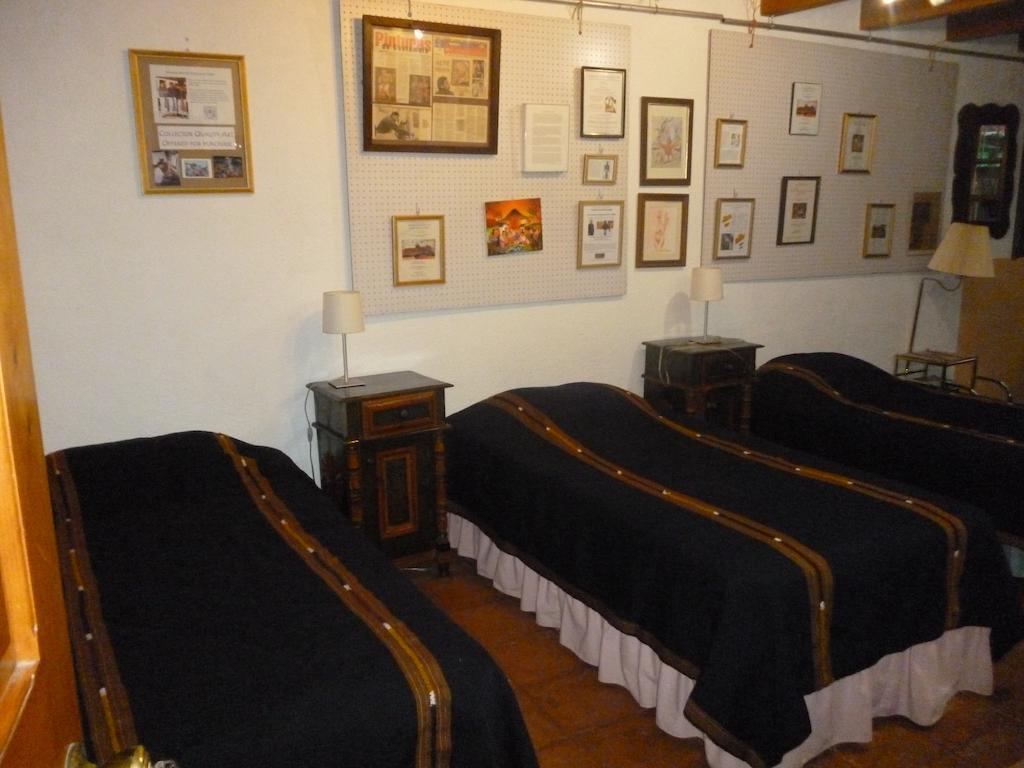 Posada Los Encuentros Panajachel Habitación foto