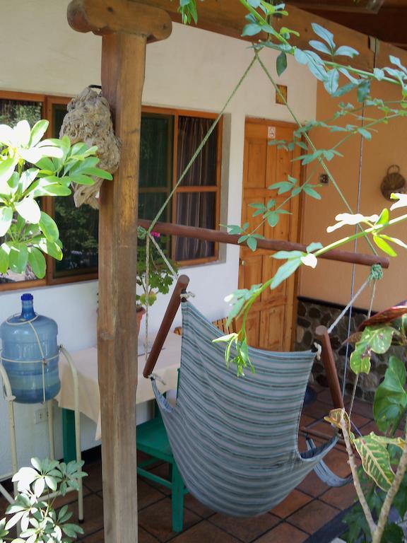 Posada Los Encuentros Panajachel Habitación foto